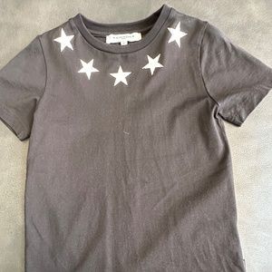 AUTHENTIC GIVENCHY T-SHIRT
